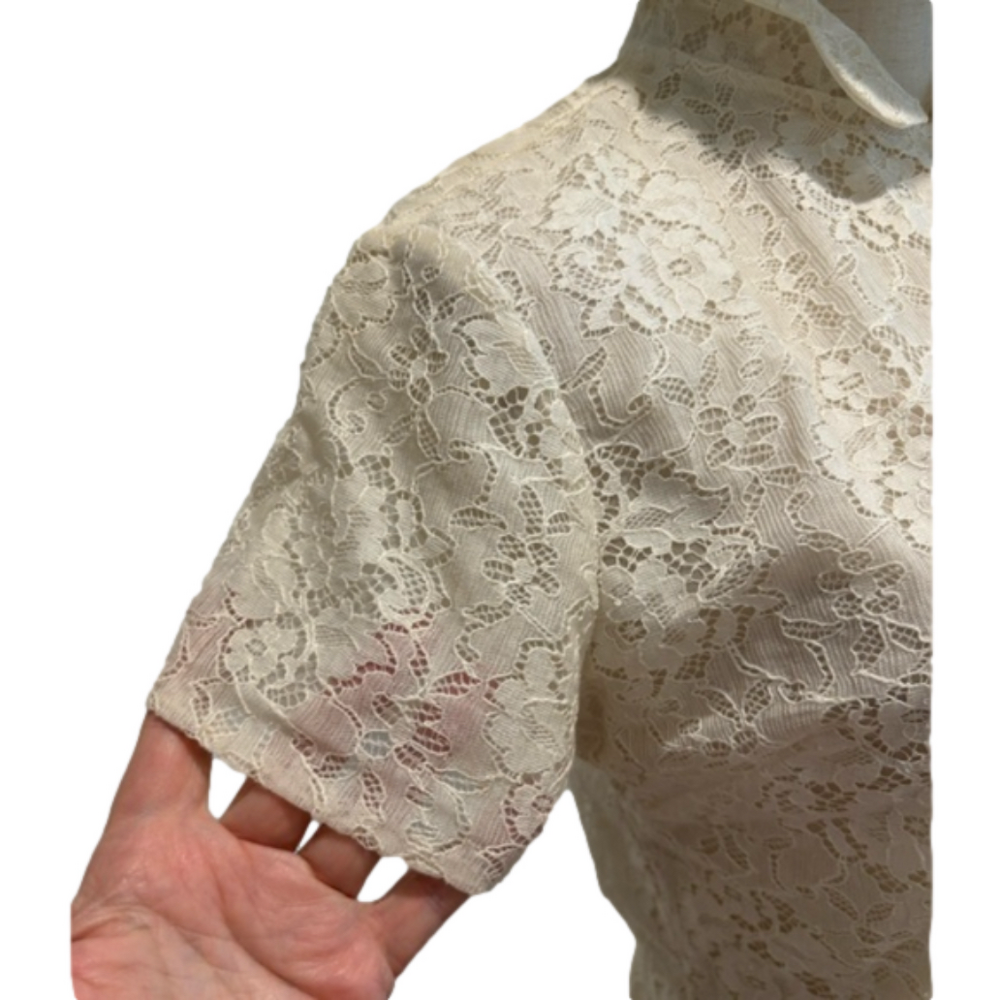 50s CREAM LACE SHORT SLEEVE BLOUSE COQUETTE FITTED SCALLOPED EDGE MCM SZ S - Picture 6 of 10